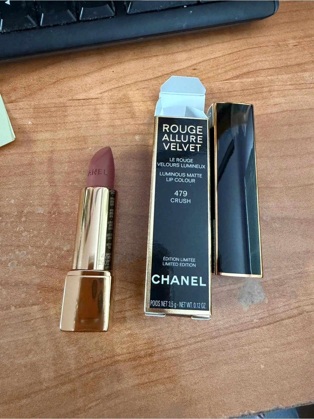 Chanel Rouge Allure Velvet Matt lipstick 479 crush